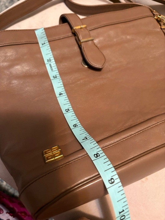 Givenchy Leather Bucket shoulder Bag  - vintage